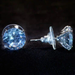 Kissed By Glitter Crystal Stud With Claw 10mm Pierced- SS011